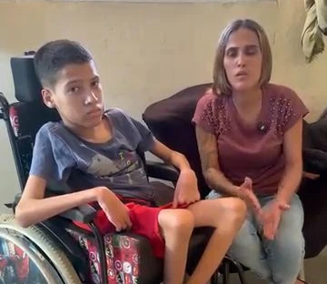 Kauê e a mãe, Marta
